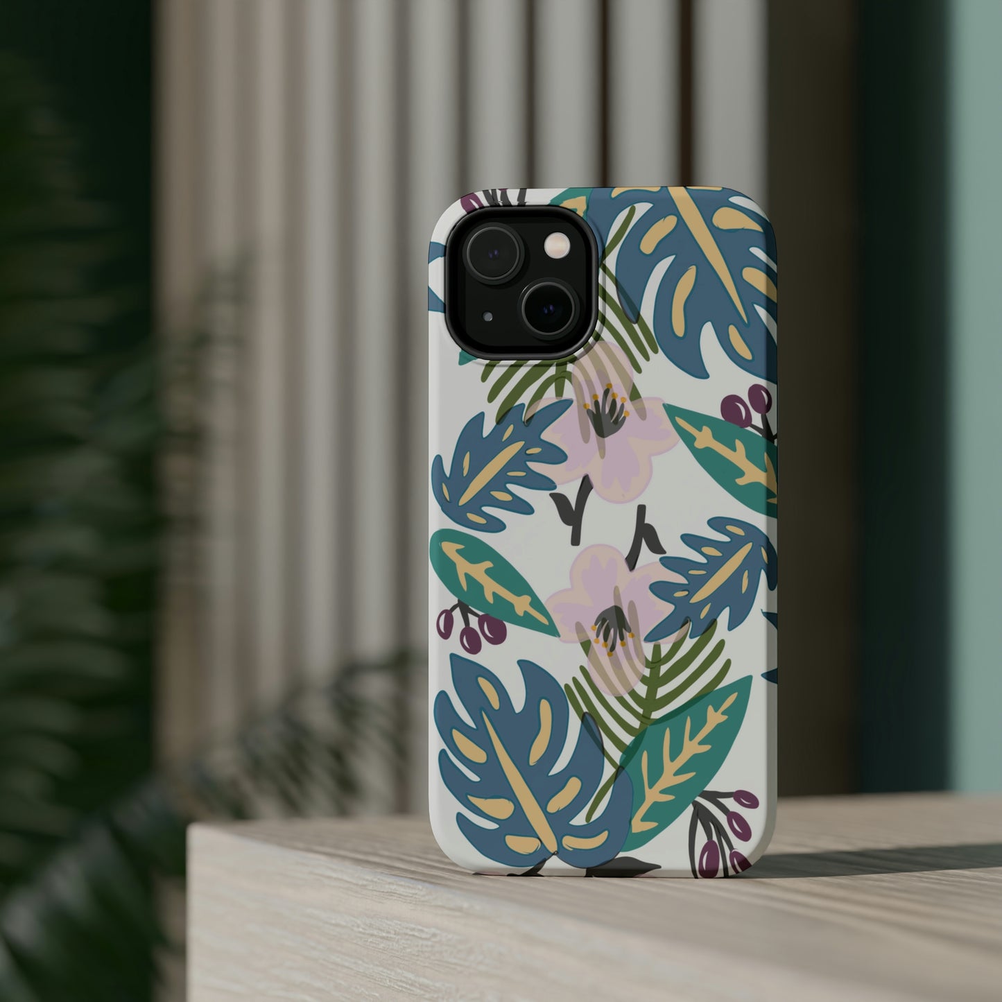 GE-KO’s floral MagSafe Tough Cases